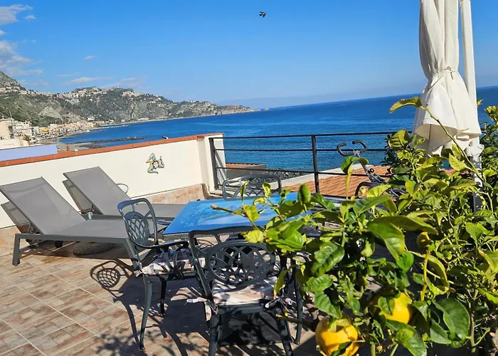 Panoramic Terrace * ジャルディーニ・ナクソス